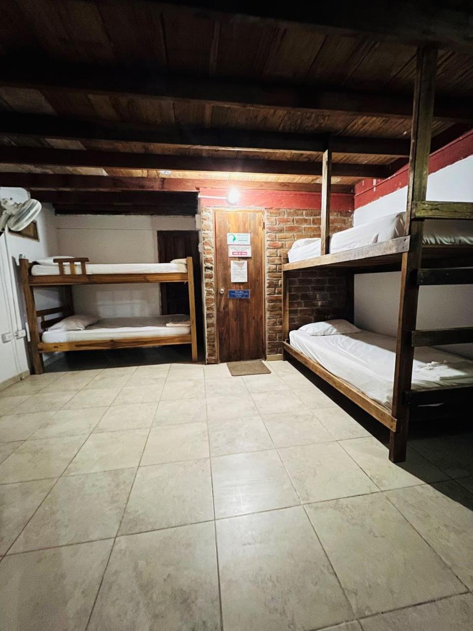 Hostal Kaia Σάντα Μάρτα Εξωτερικό φωτογραφία